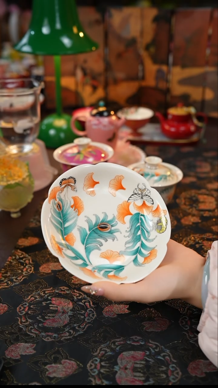 【闪购商品】景德镇手工手绘雅圣粉彩凤尾壶承