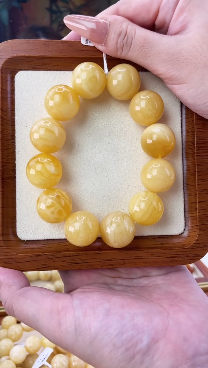 裸石蜜蜡未镶嵌手串