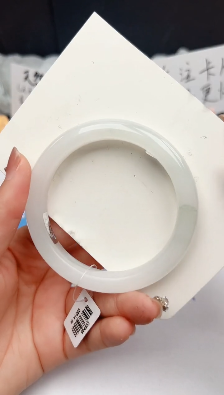【闪购商品】石英质玉手镯合金276
