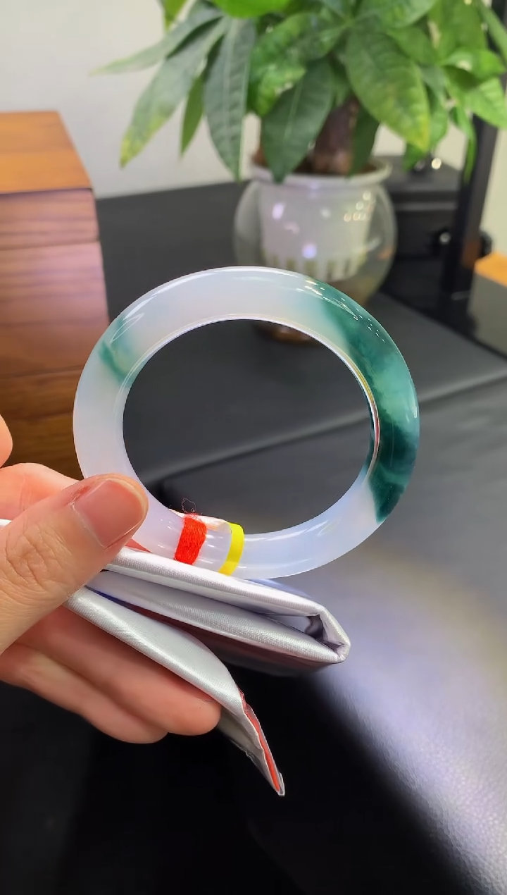 未镶嵌手镯翡翠翡翠手镯L43