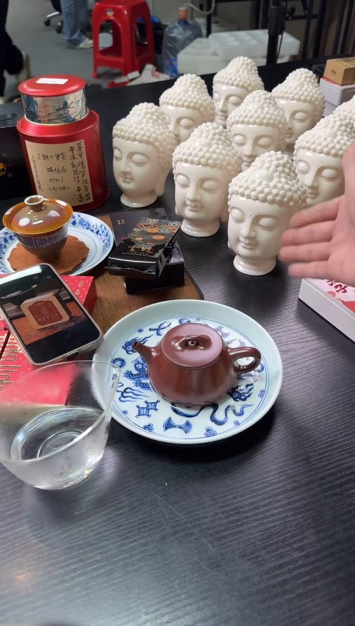 。T*D白瓷佛像-----