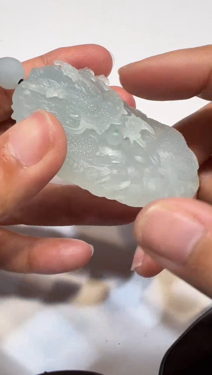 定制翡翠未镶嵌牌子