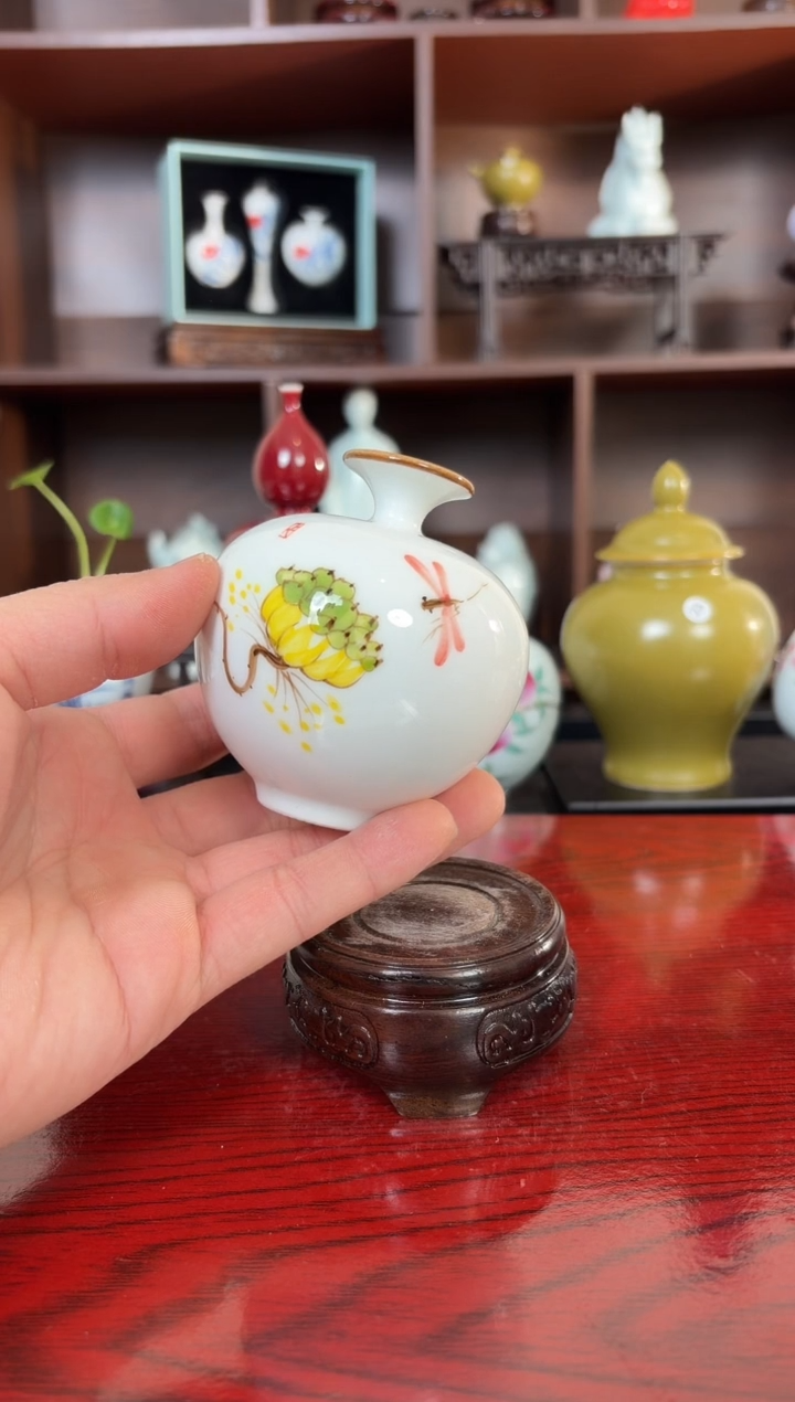 摆件瓷1.2晚微瑕陶瓷摆件