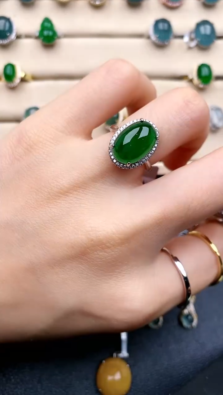 【闪购商品】翡翠戒指银S925镶嵌....