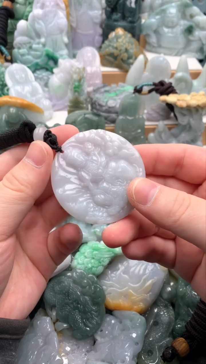 吊坠(不含链)未镶嵌翡翠1