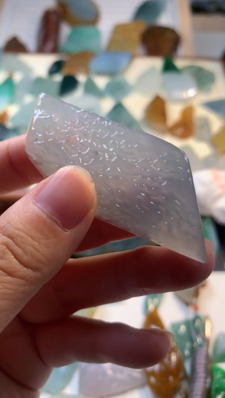 【闪购商品】翡翠颈饰未镶嵌吊坠