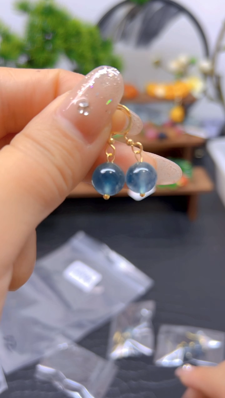 【闪购商品】翡翠戒圈未镶嵌耳饰E446