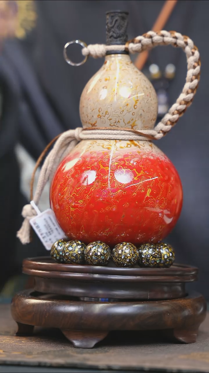 【闪购商品】YE154漆艺酒葫芦不包手串及旋转底座