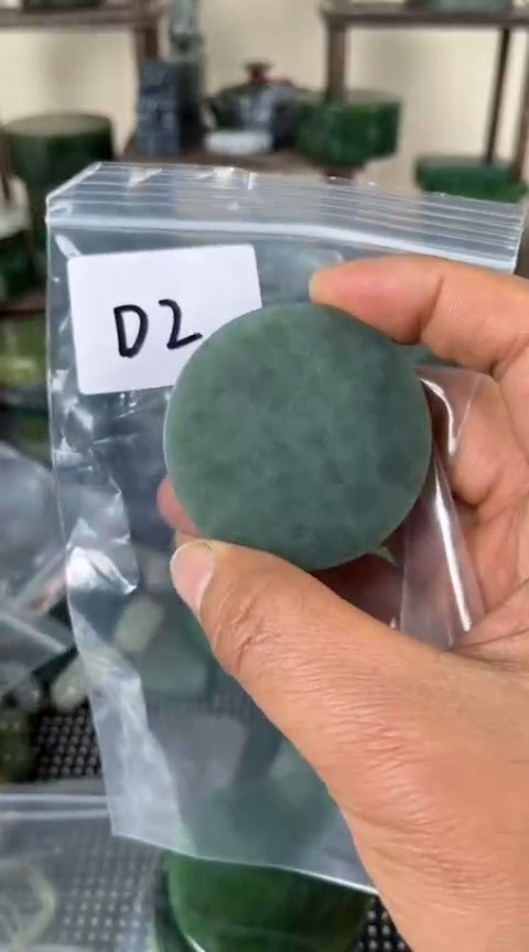 【闪购商品】和田玉珠宝半成品未镶嵌镯心