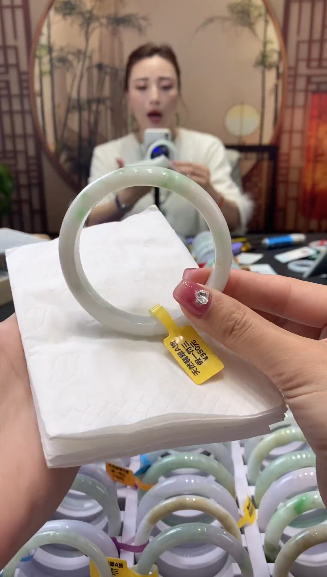 【闪购商品】翡翠手镯未镶嵌000045448