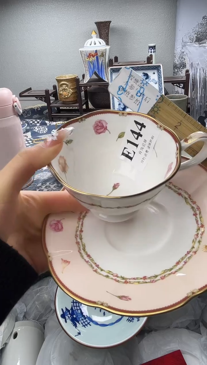 瓷片马****豆  E144