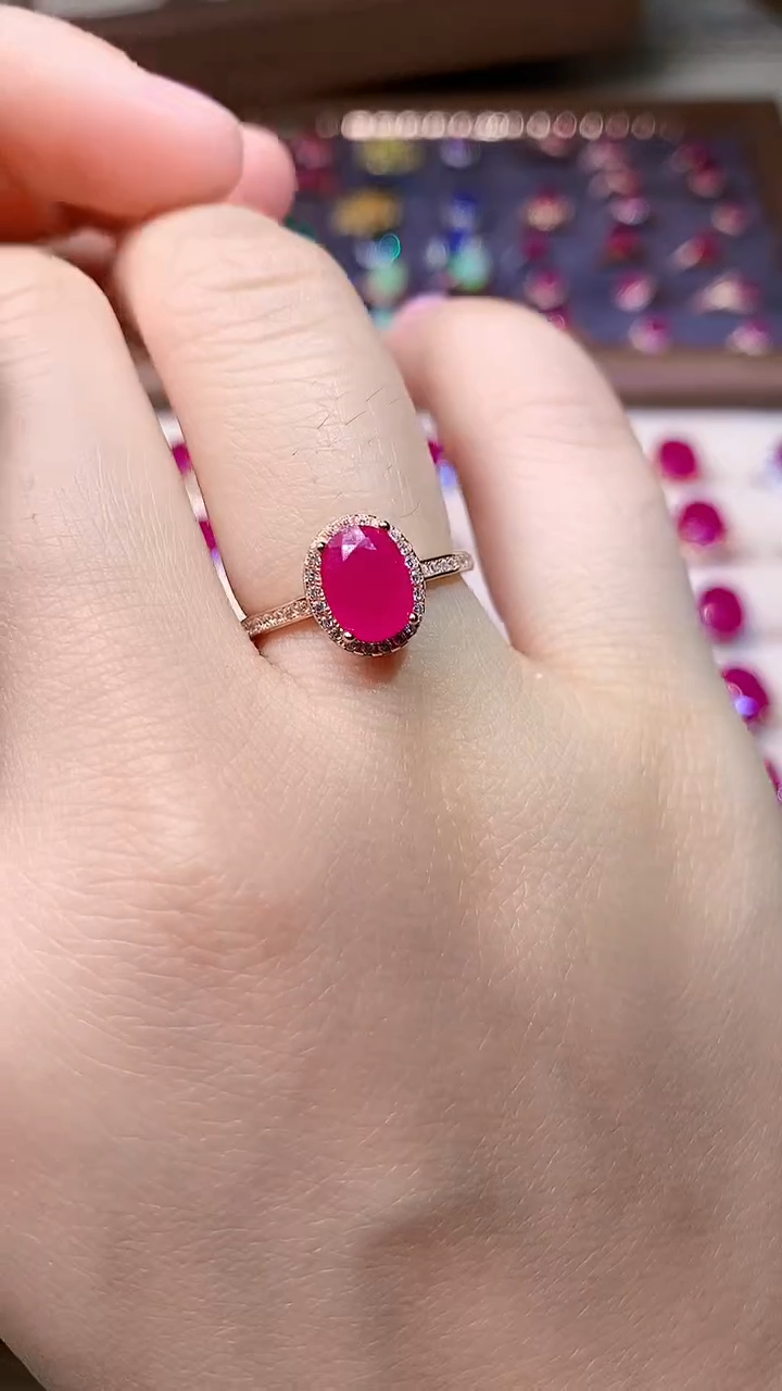 【闪购商品】红宝石戒指银S925镶嵌000