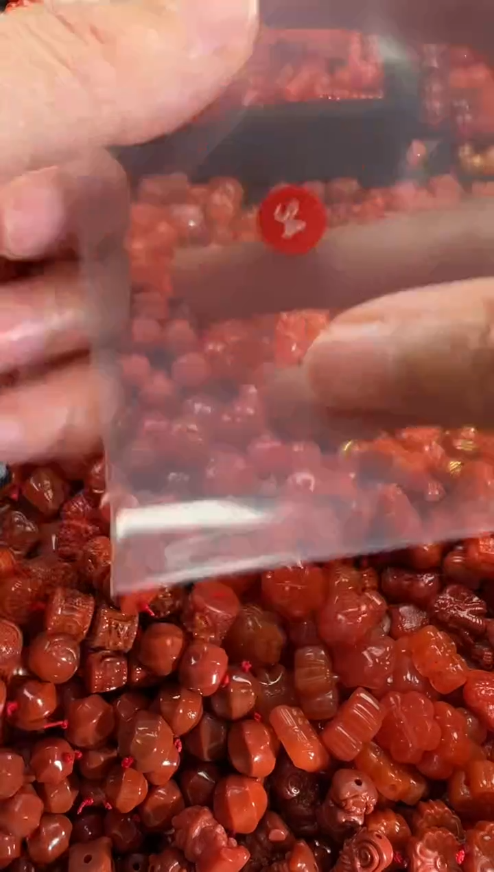 【闪购商品】南红玛瑙颈饰未镶嵌1