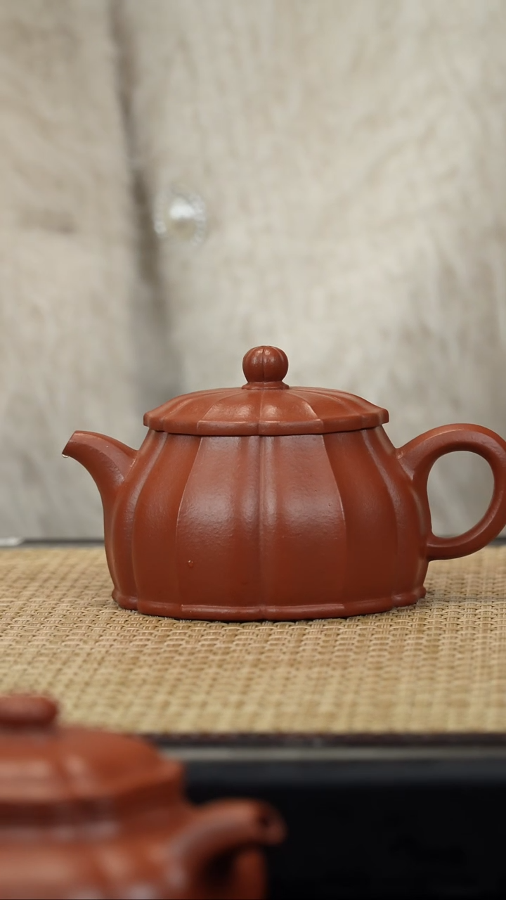 【闪购商品】紫砂茶壶生砂朱泥筋纹文旦