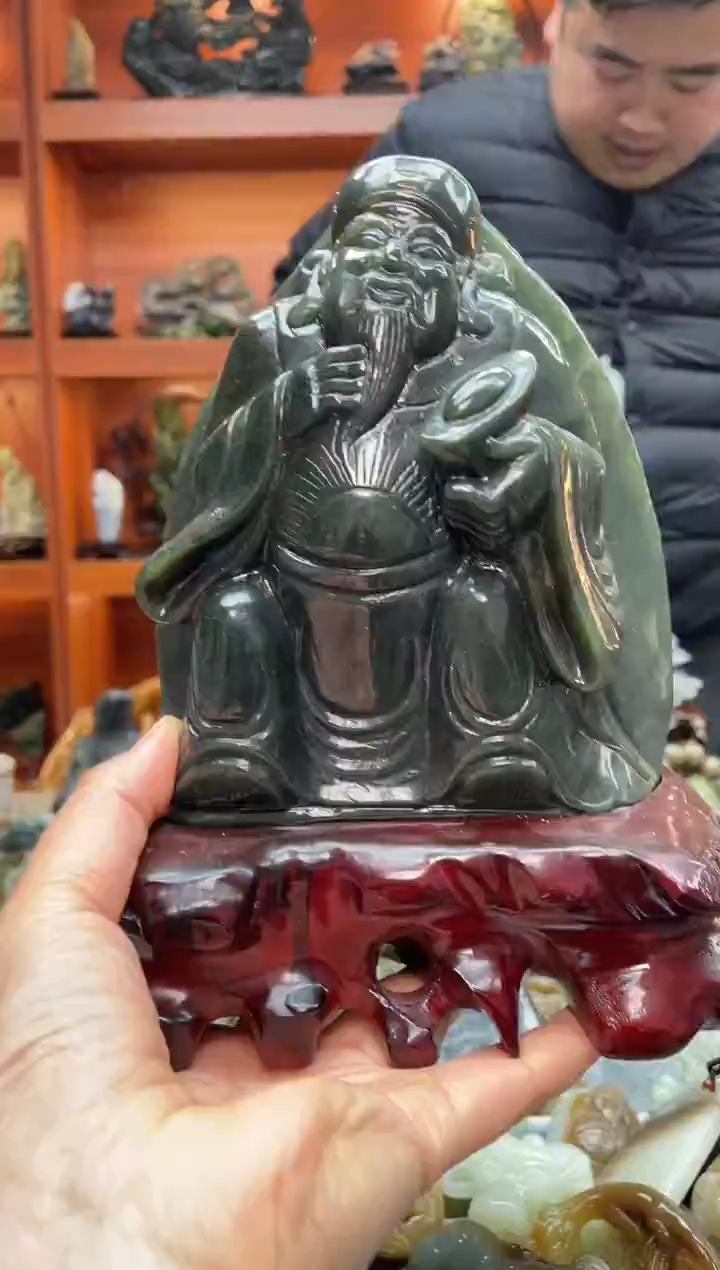 未镶嵌和田玉摆件1