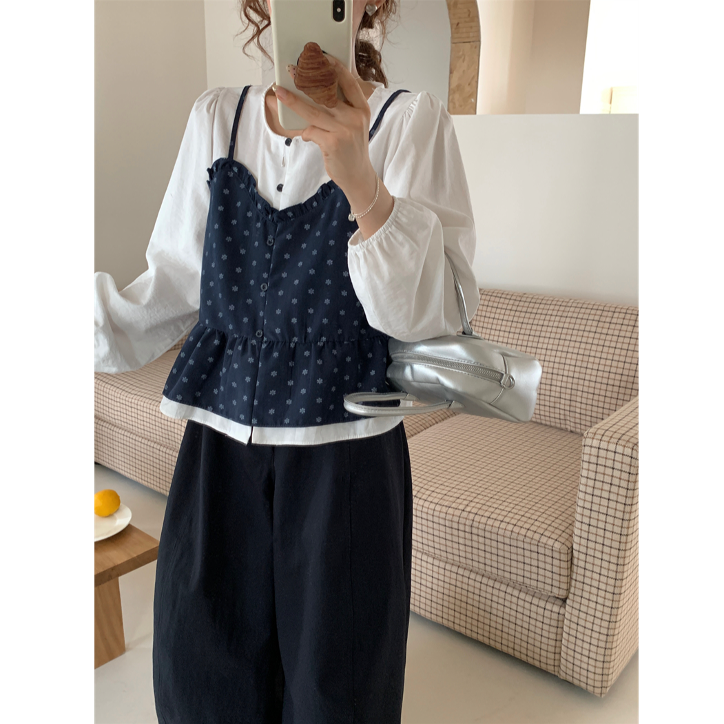 日系碎花吊带假两件衬衫女早秋新款设计感小衫小个子气质百搭上衣
