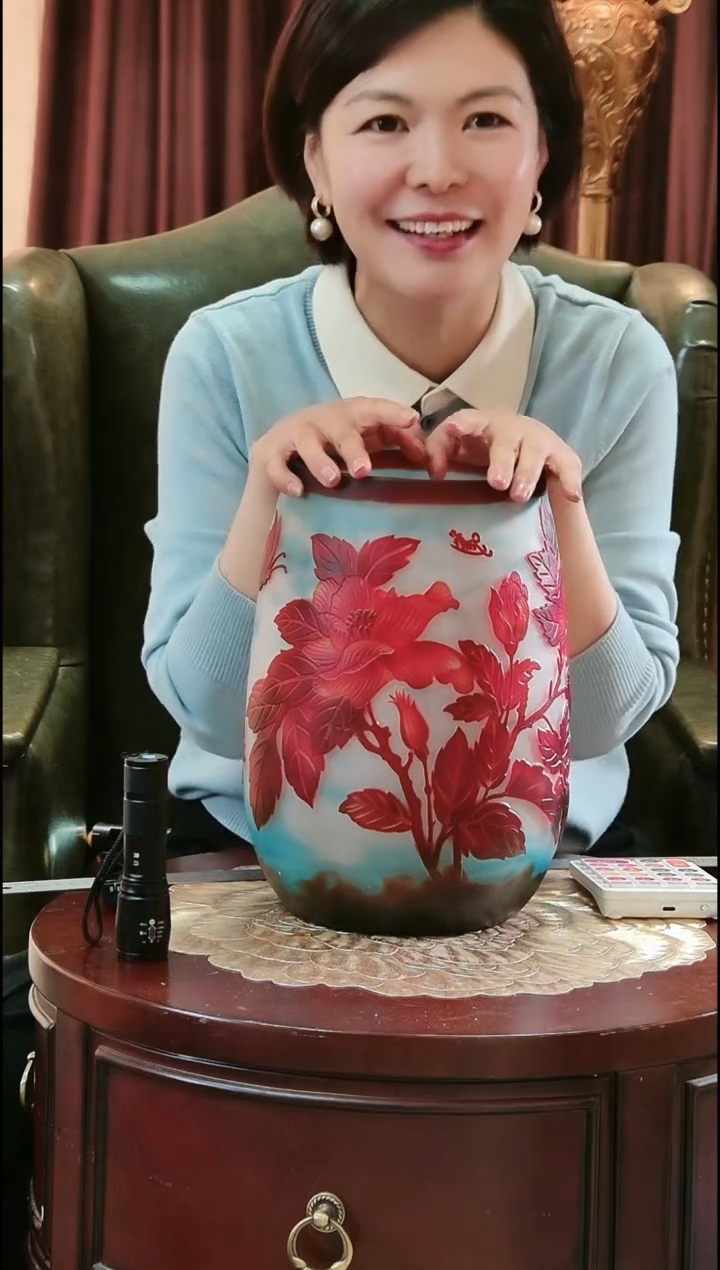 琉璃手工艺品格雷