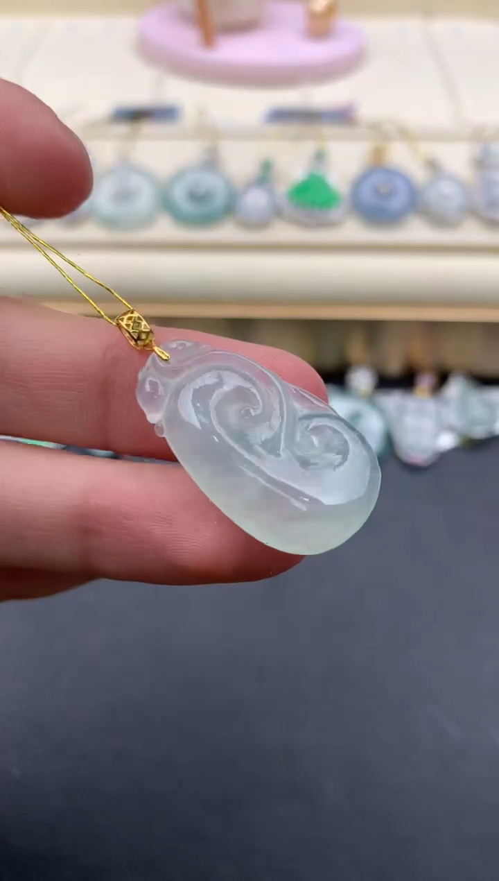 【闪购商品】翡翠颈饰18K金镶嵌W720     