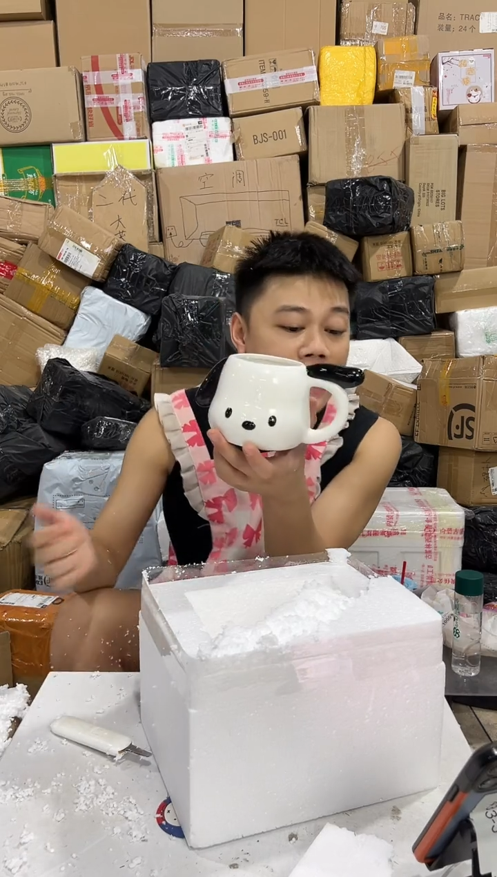 瓷片帕恰狗头杯 陶瓷