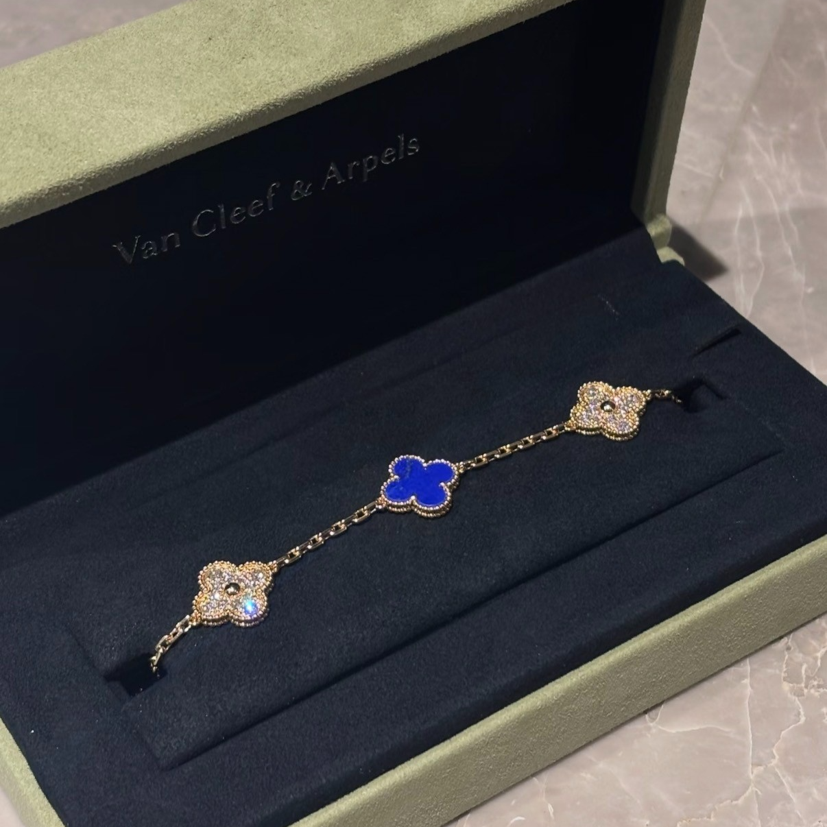 未使用 梵克雅宝 小花6珊 中号五花青金间钻手链 巴黎限定