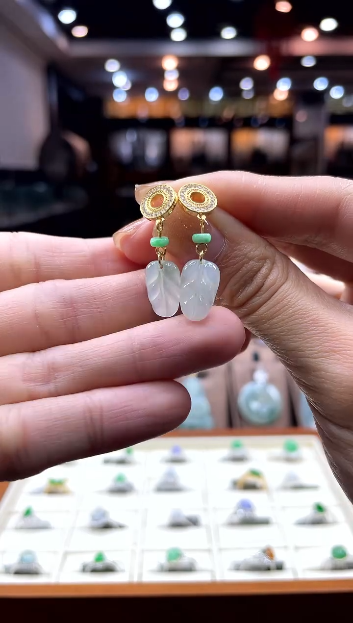 【闪购商品】翡翠耳饰银S925镶嵌树叶耳饰多样性发其一