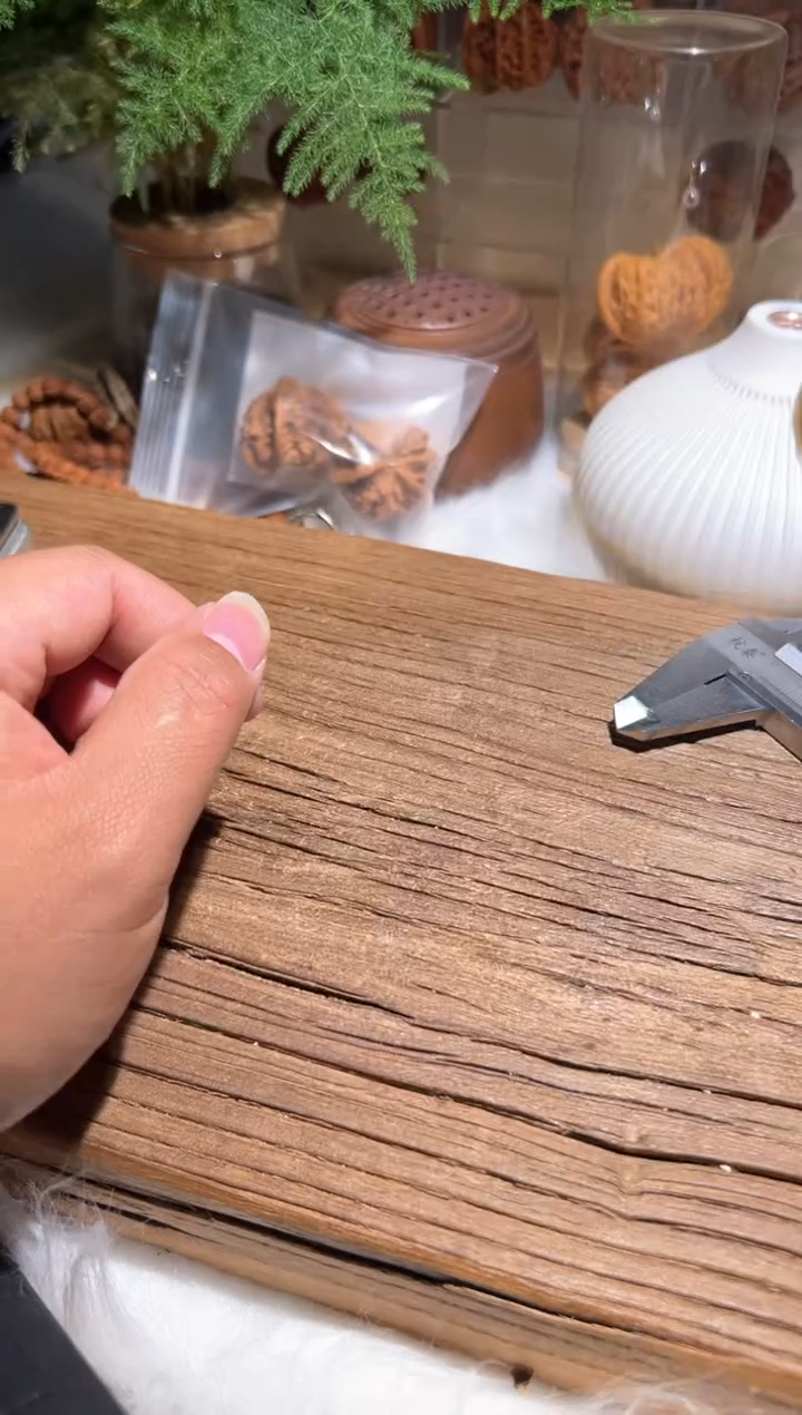 【闪购商品】文玩核桃吊坠二叔粗金138