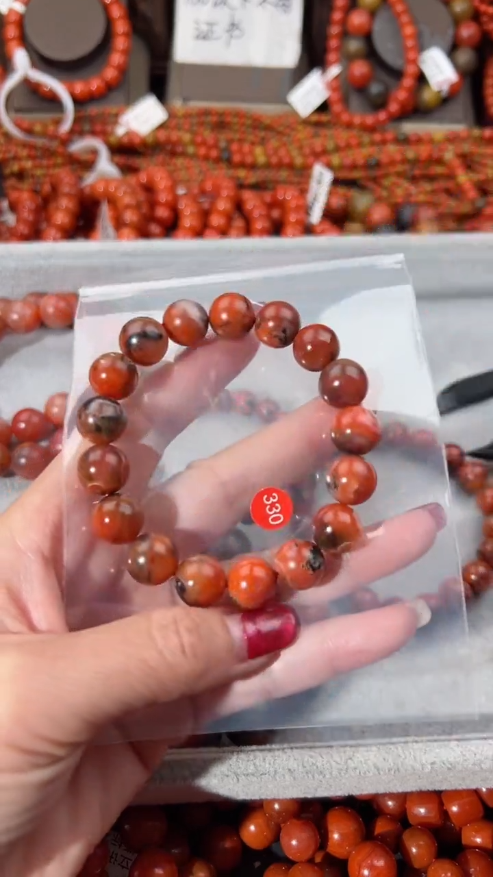 【闪购商品】南红玛瑙手串未镶嵌11+