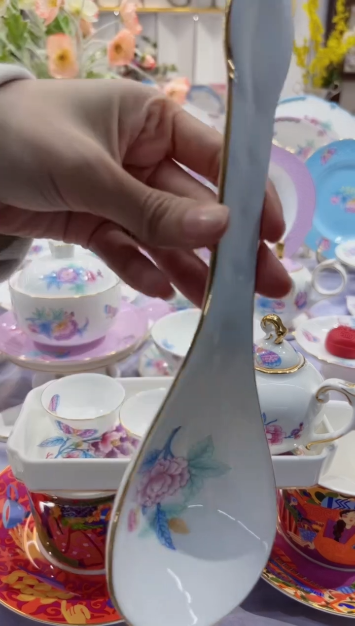 【闪购商品】骨瓷汤勺