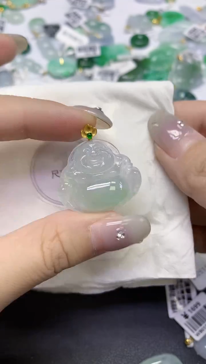 颈饰18K金镶嵌翡翠天然缅甸翡翠A货百元以上9元证书费自理