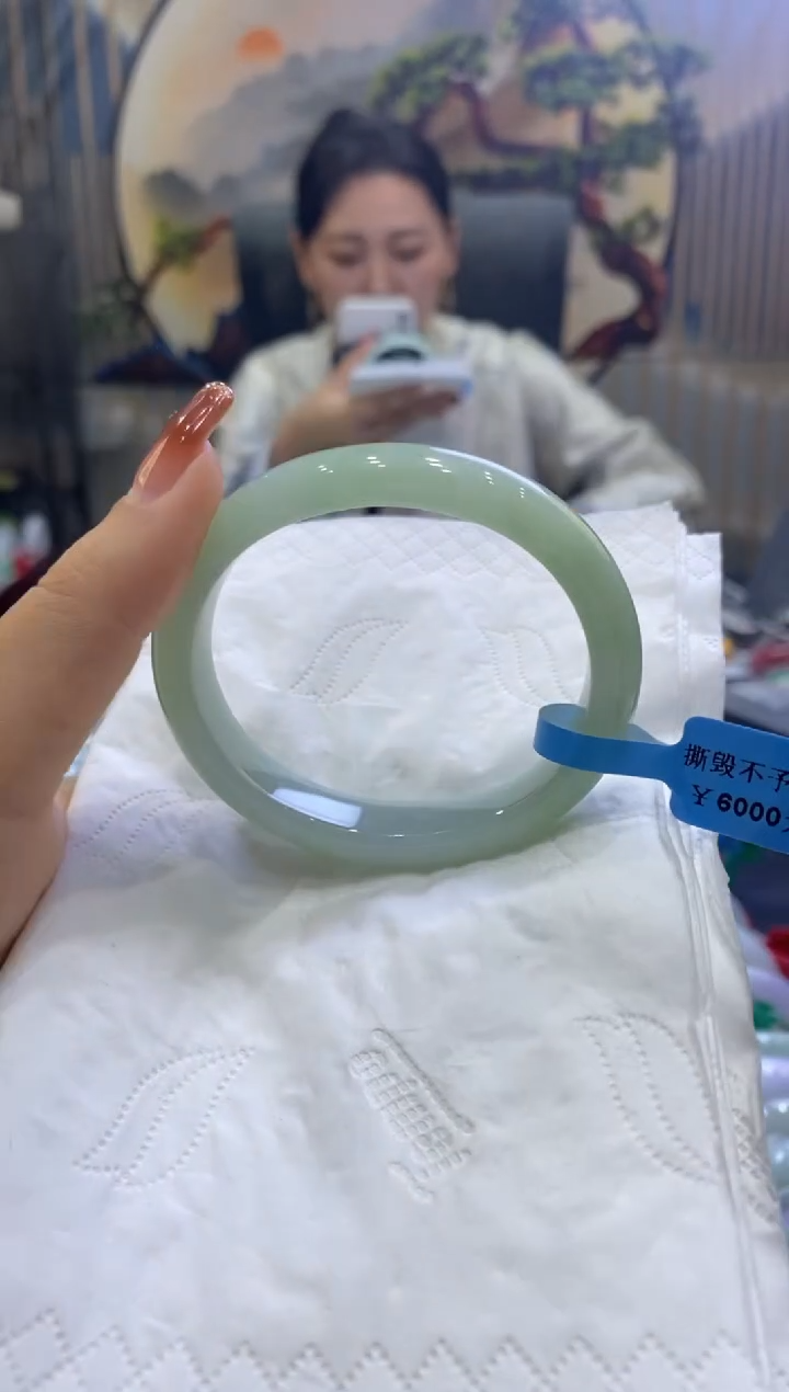 【闪购商品】翡翠手镯未镶嵌00004924