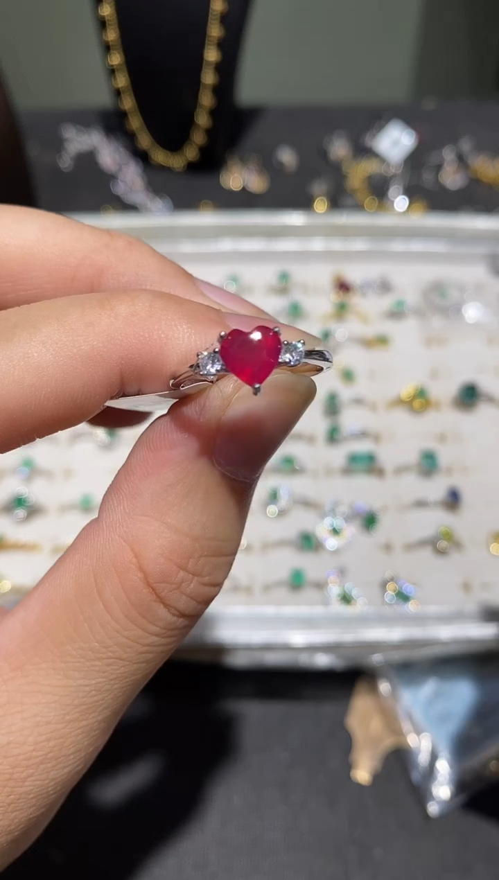 无925银缅甸鸽血红戒指