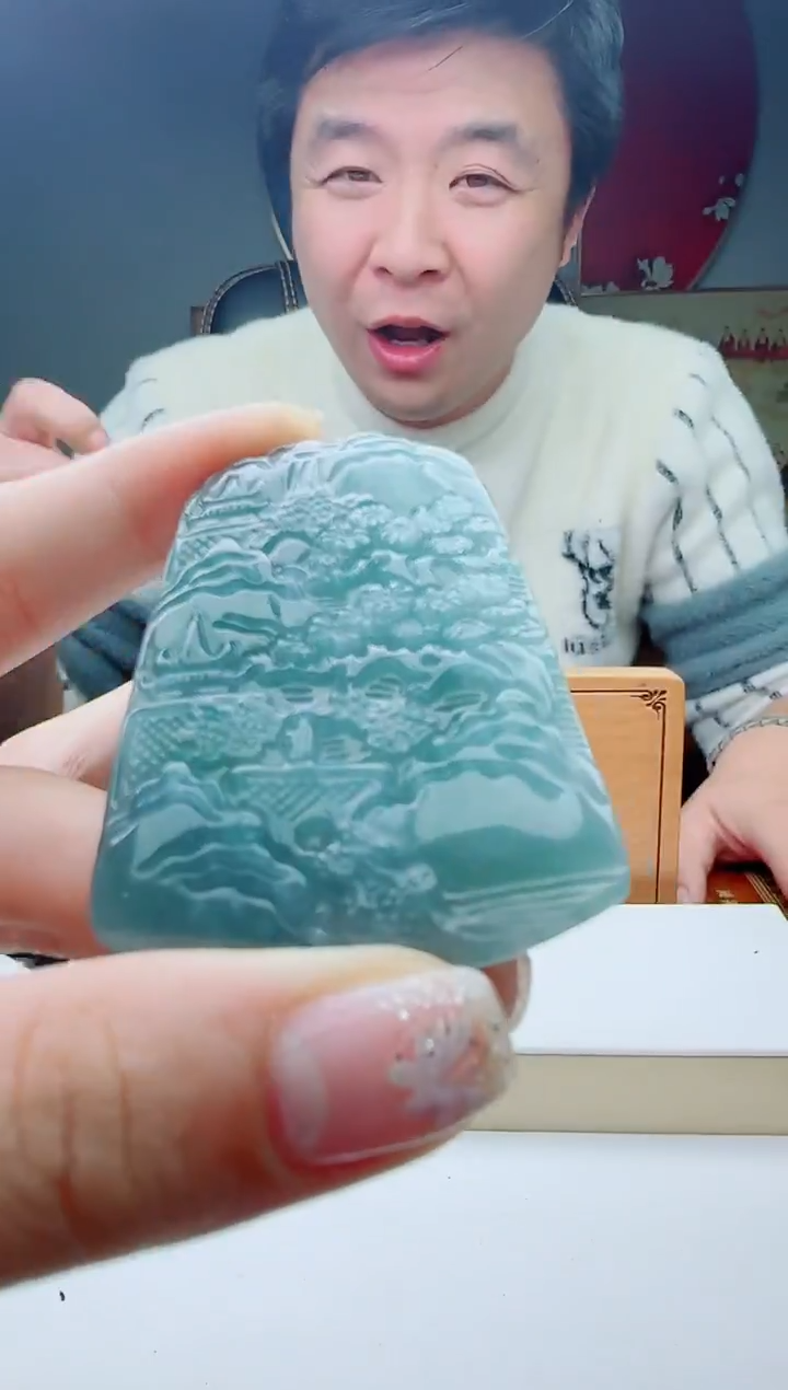 颈饰未镶嵌翡翠多样性发其一