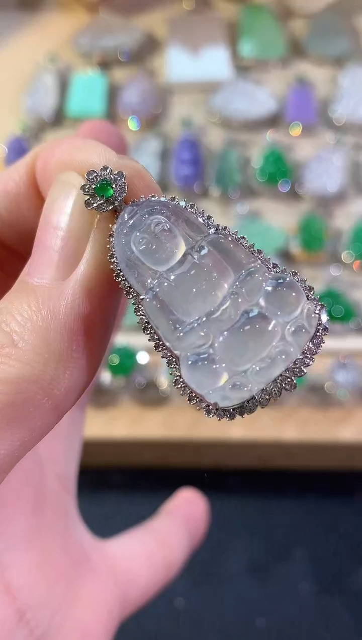 吊坠(不含链)18K金镶嵌翡翠乔*冬日珠宝E86