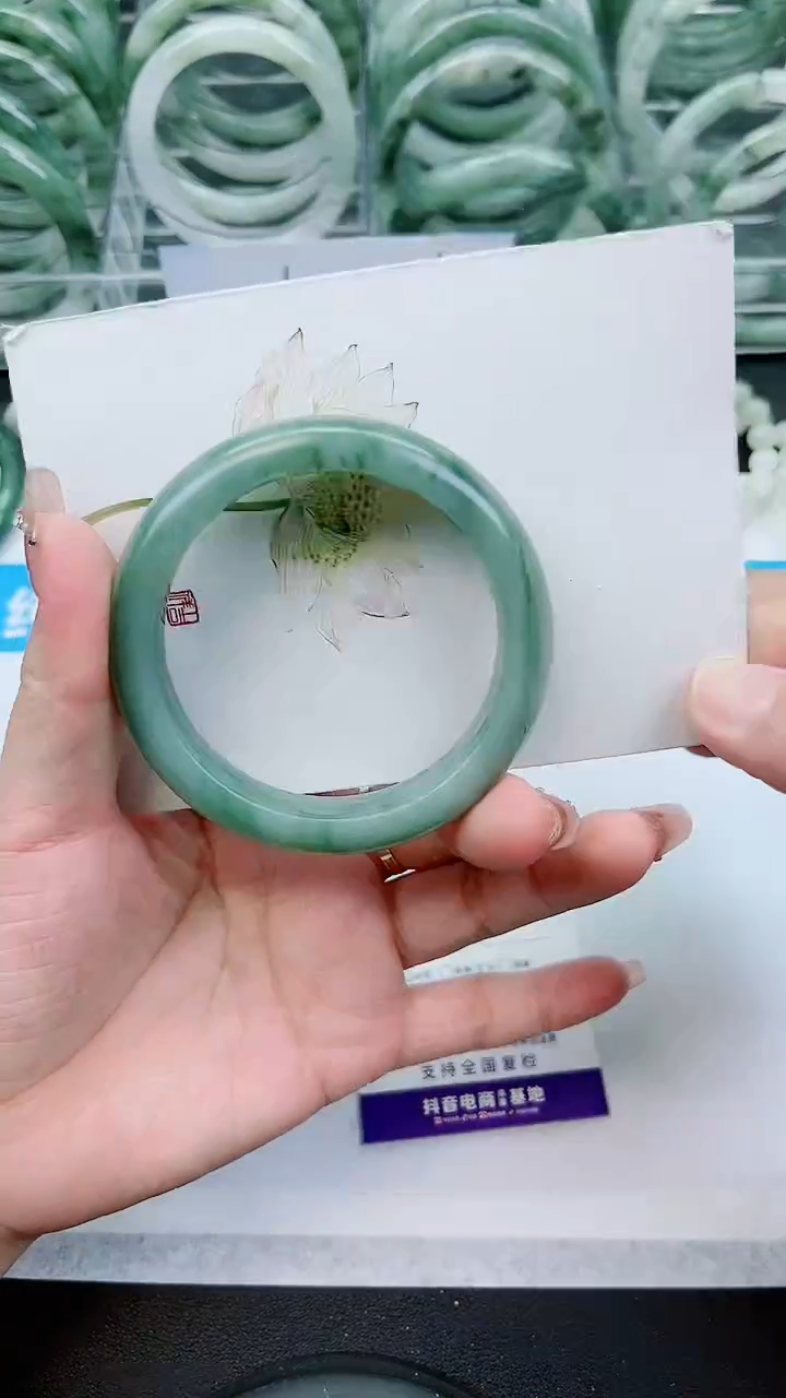 【闪购商品】石英质玉手镯未镶嵌A220号/54-55圈