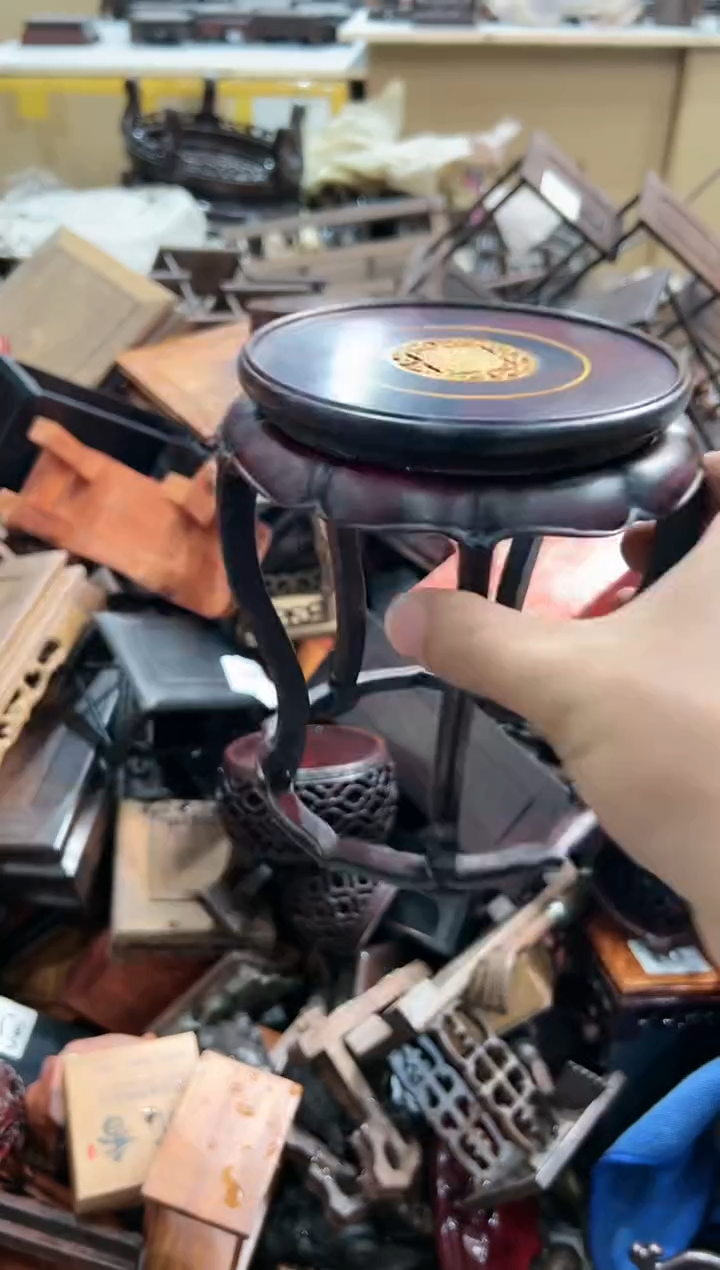 【闪购商品】木633老挝大红酸枝花架