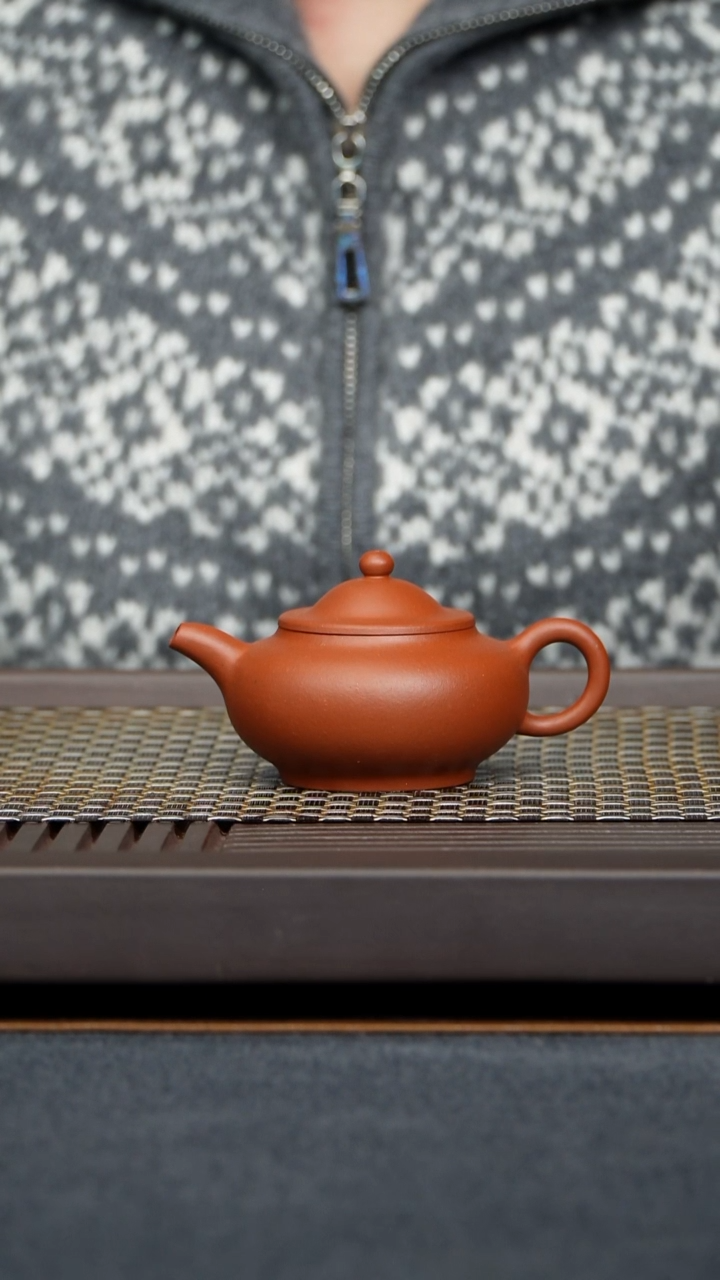 茶壶朱泥孟臣笠帽黄龙山原矿零添加朱泥纯手工制作120毫升