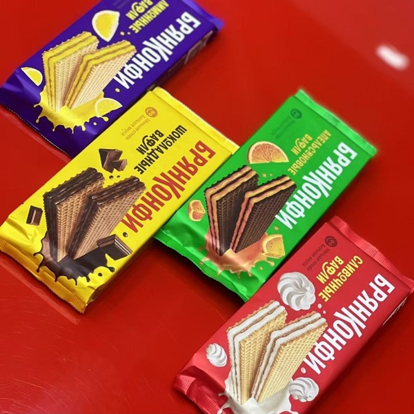 【4袋包邮】俄罗斯原装进口奥莱纳威化饼干190克/袋