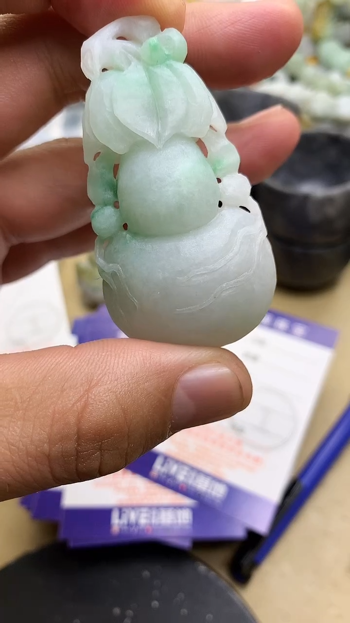 【闪购商品】定制翡翠未镶嵌翡翠1