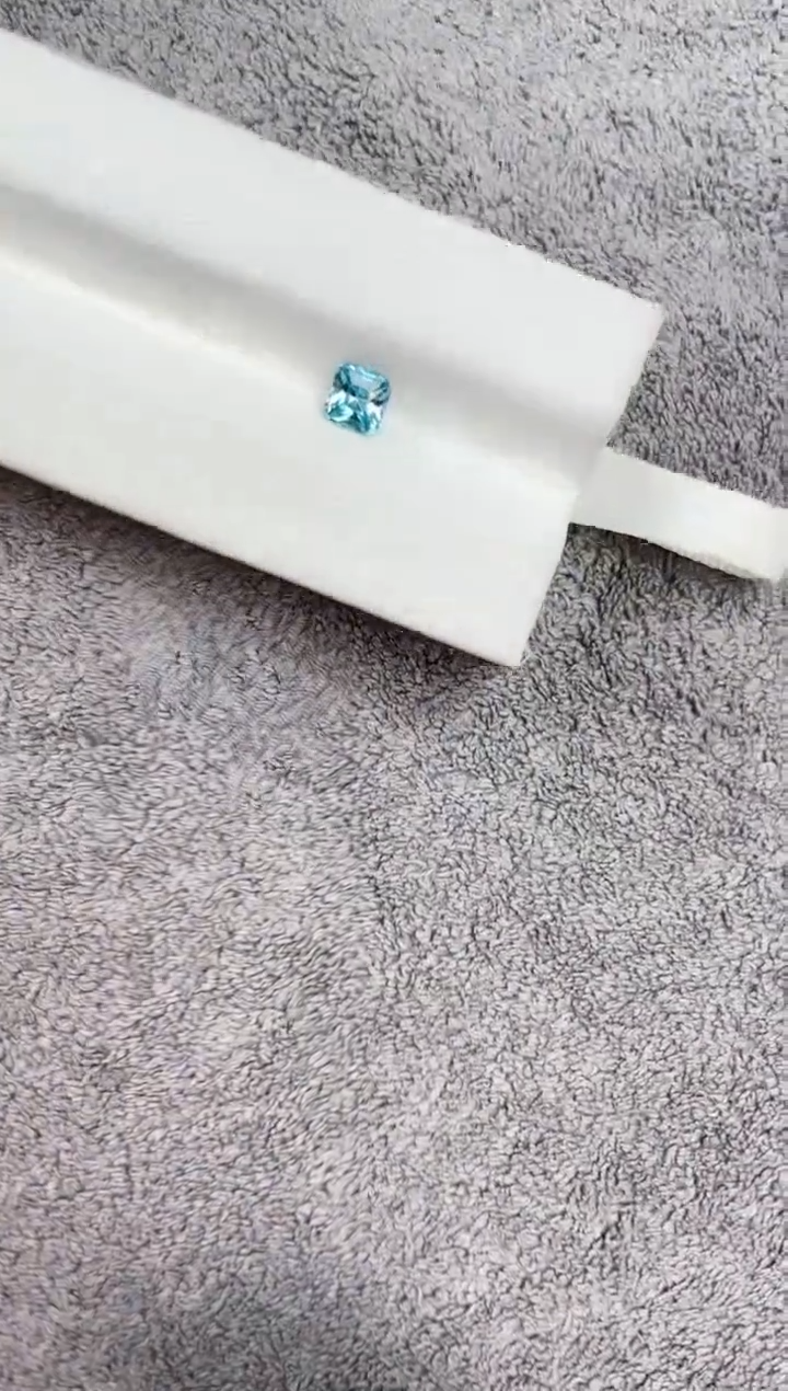 【闪购商品】锆石裸石未镶嵌1ct