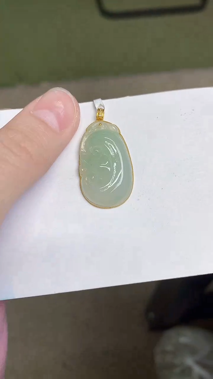 【闪购商品】翡翠颈饰18K金镶嵌45245245