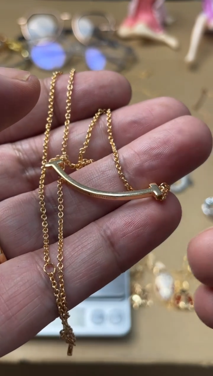 瓷片嘉荣当康大姐fu的总铺