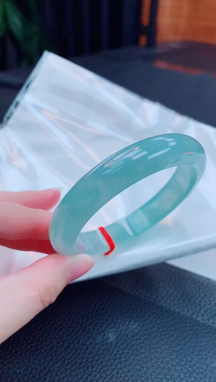 【闪购商品】翡翠手镯未镶嵌 缅甸天然翡翠A货手镯