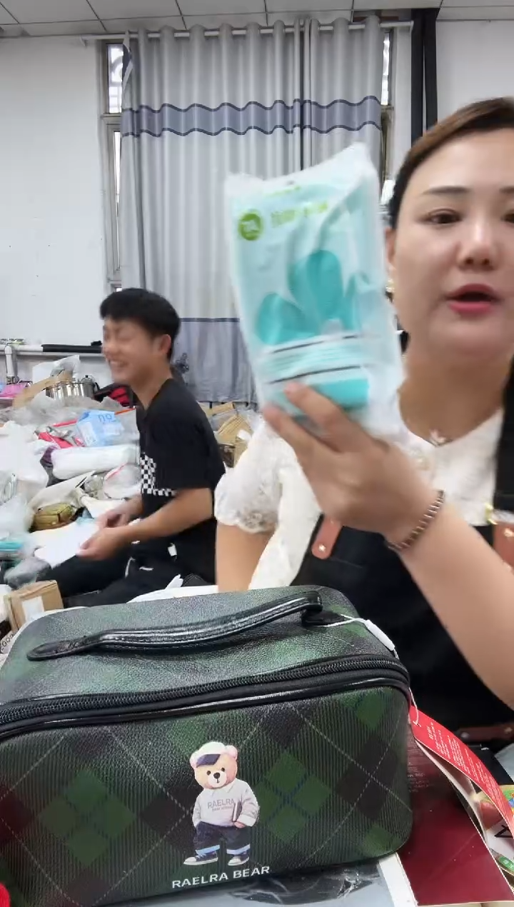 织物琪琪女包6号店超好看发4