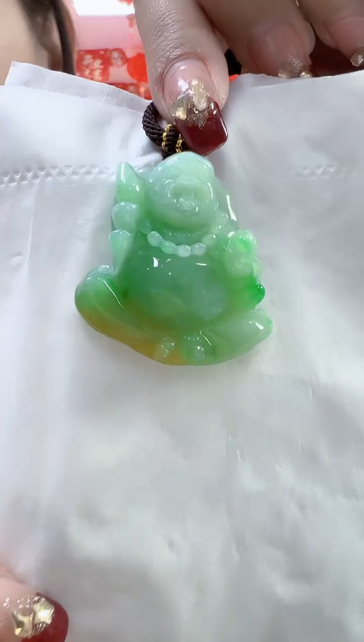 【闪购商品】翡翠颈饰未镶嵌孤品佛公宽34高37厚11