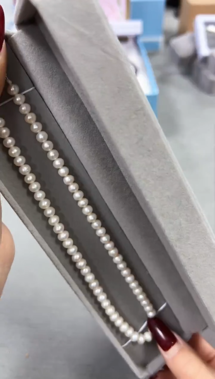 【闪购商品】瓷片新号开播全部福利