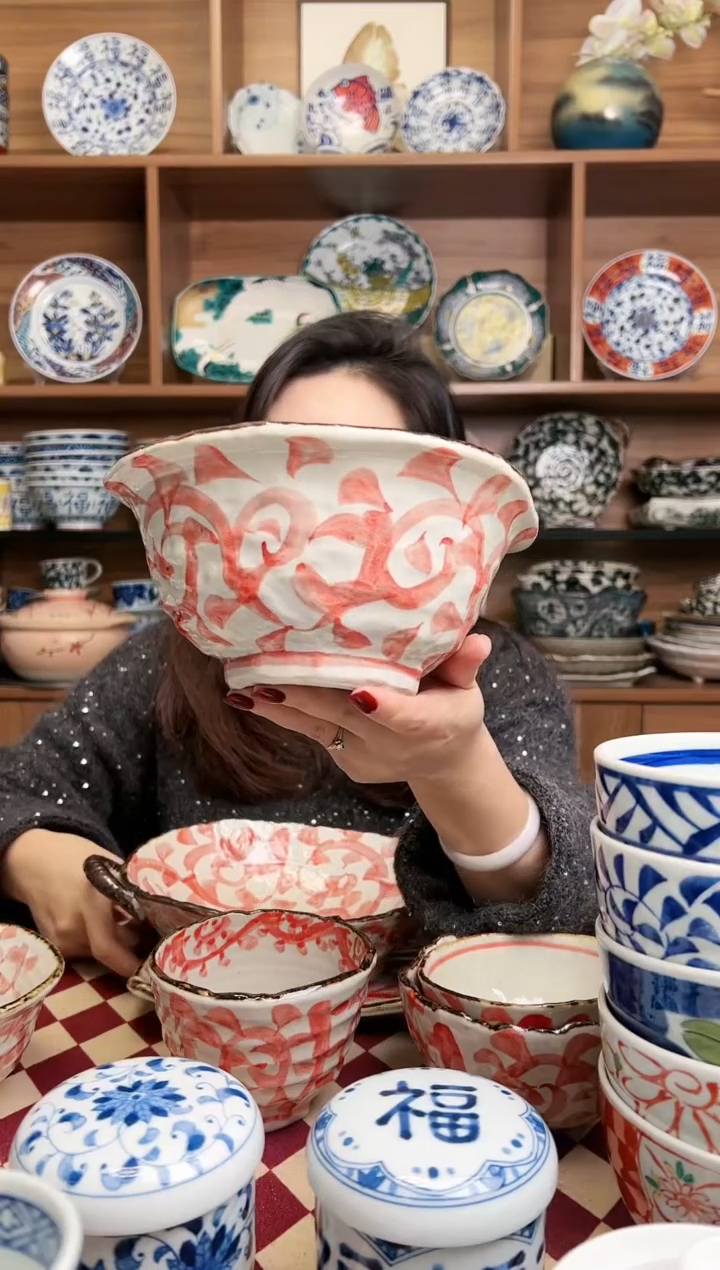 【闪购商品】瓷片章鱼唐草 变型55钵面碗（赤）