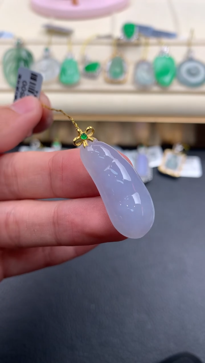 【闪购商品】翡翠颈饰18K金镶嵌A808     