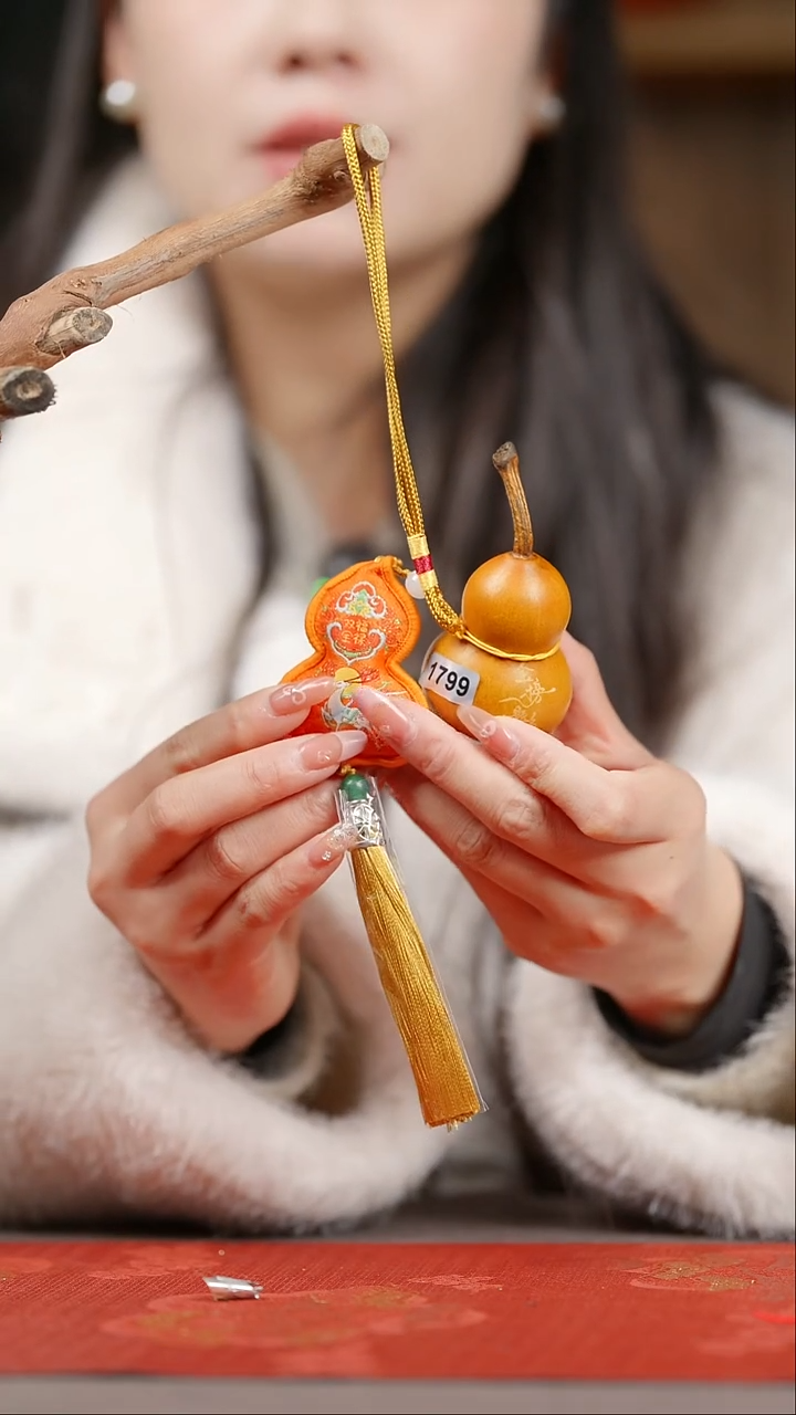 【闪购商品】1799号葫芦摆件车挂手持