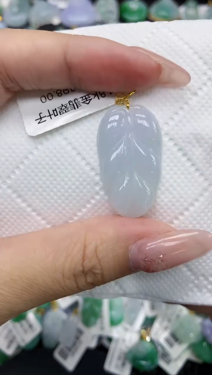 颈饰未镶嵌翡翠1111111111