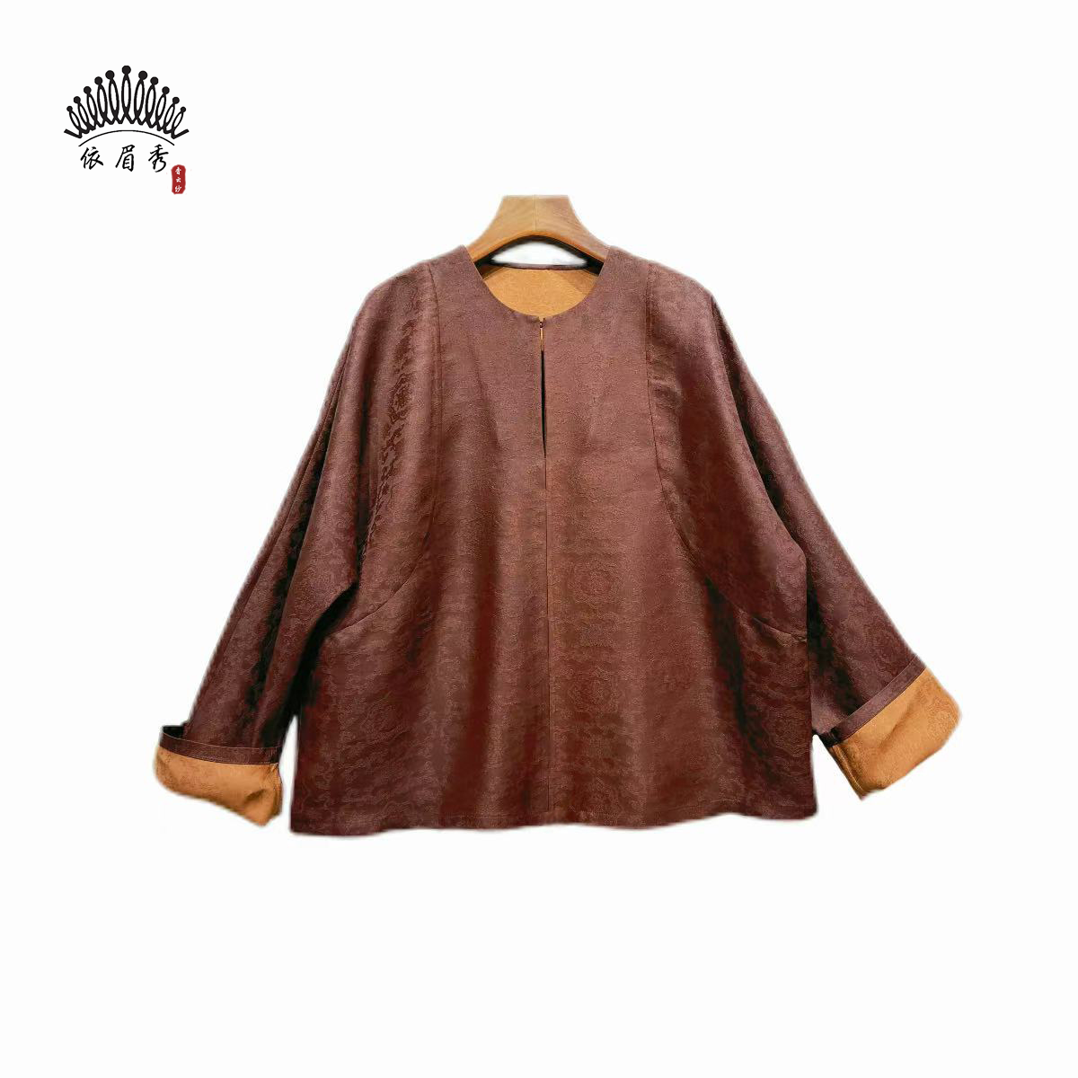 YIMEIXIU/依眉秀红云纱交织提花圆领上衣63675